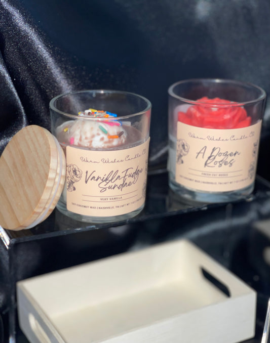 A Dozen Roses Candle